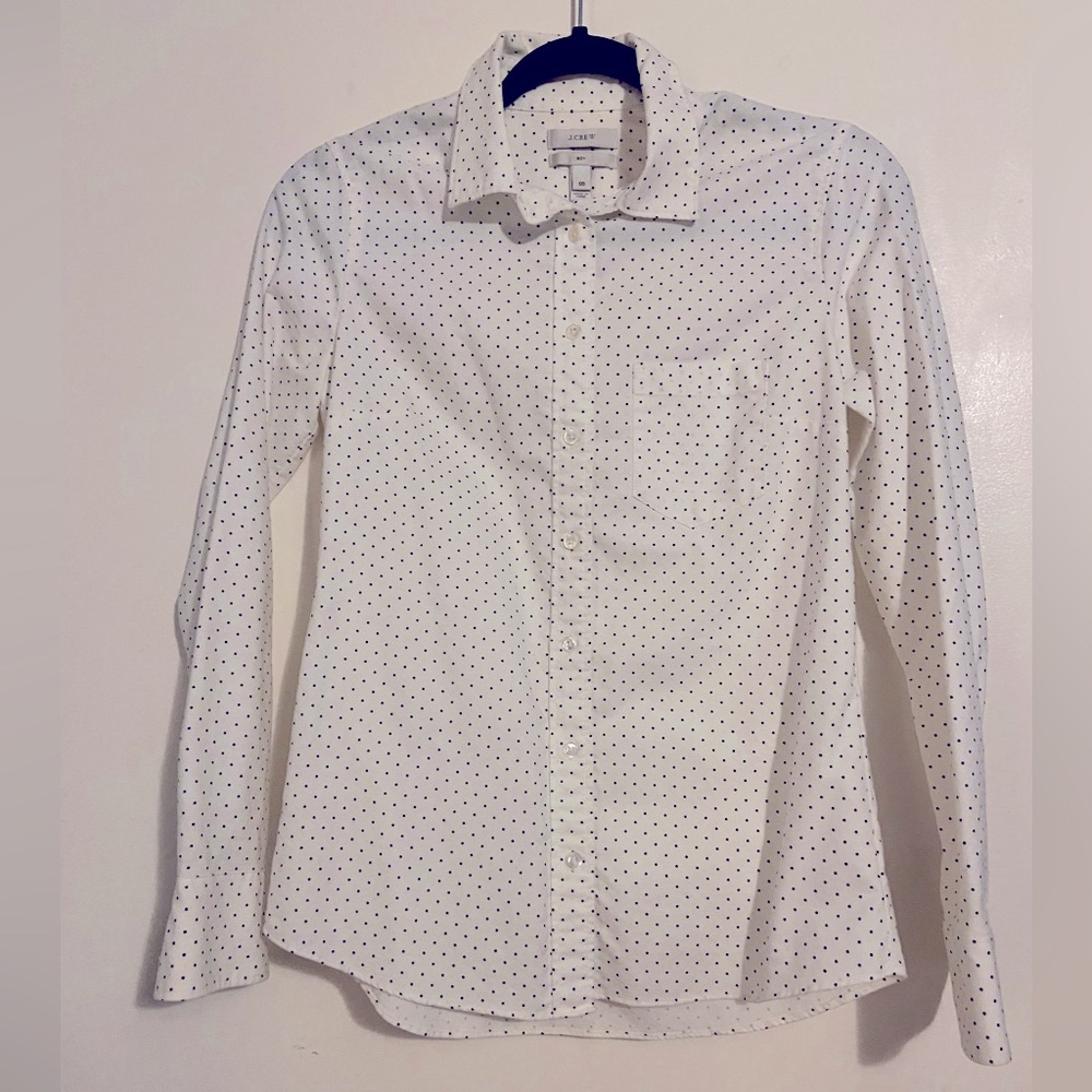 Jcrew Oxford boyfit button down dot shirt size 00.last pic shows style on model
